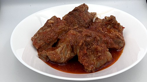Costillas guisadas en salsa